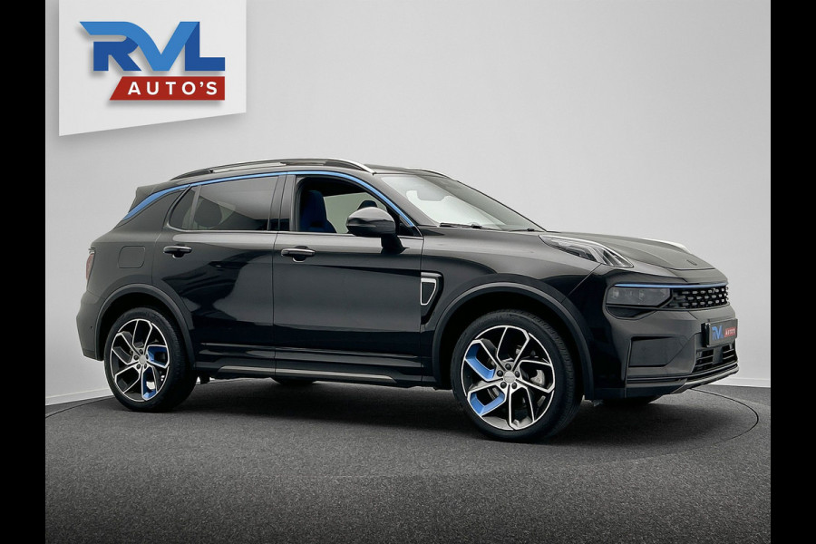Lynk & Co 01 1.5 261PK Plug-in Hybrid *Zwarte Hemel* 360° Camera Pano/dak Apple/Carplay Adaptive/Cruise