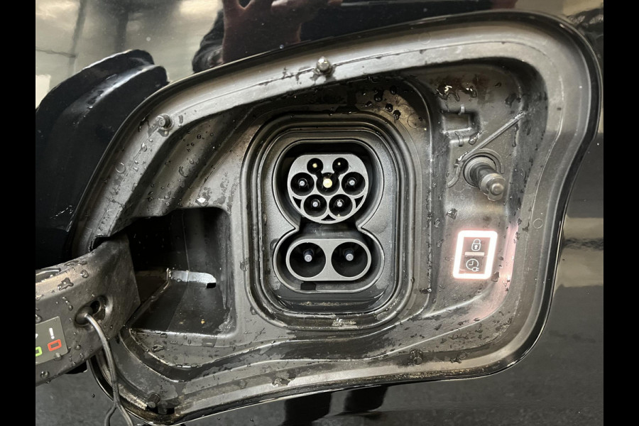 Peugeot e-Expert Long Premium 75 kWh 3-zits Automaat Airco Navigatie
