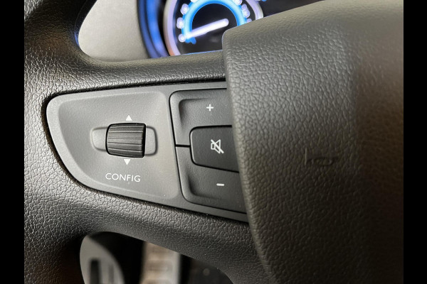 Peugeot e-Expert Long Premium 75 kWh 3-zits Automaat Airco Navigatie