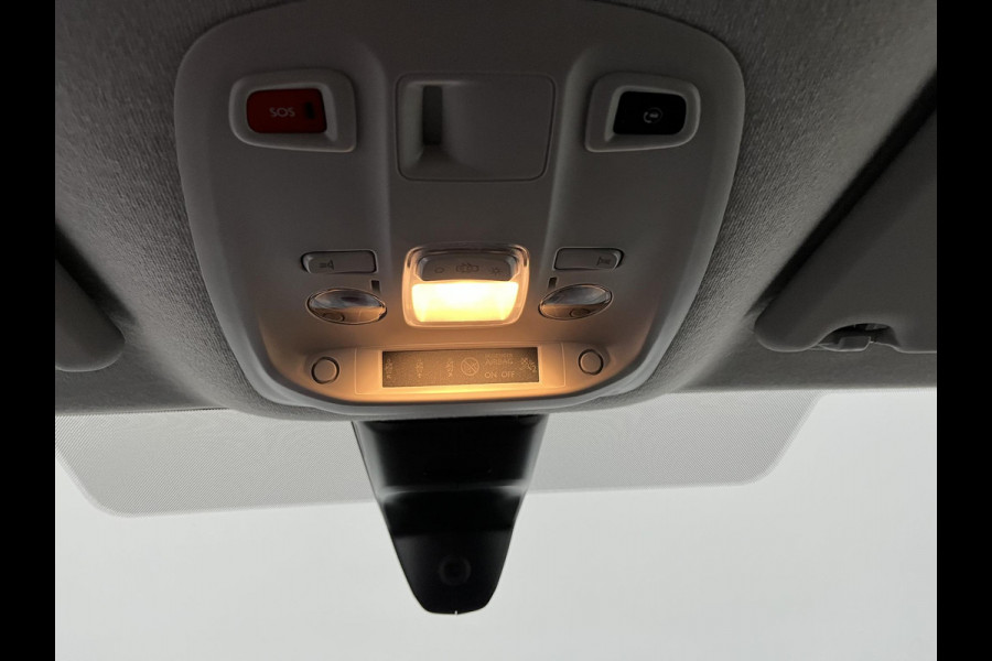 Peugeot e-Expert Long Premium 75 kWh 3-zits Automaat Airco Navigatie