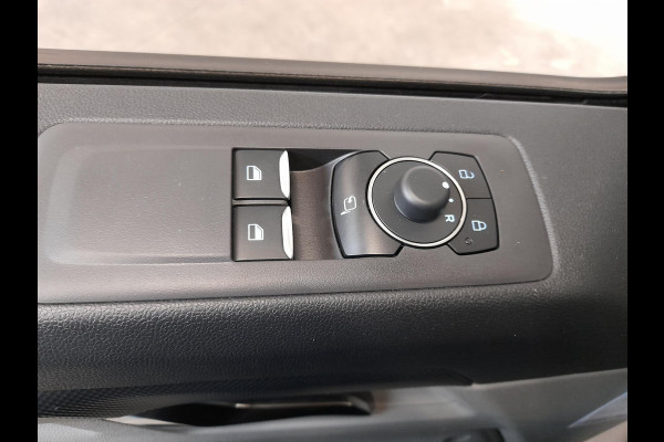 Ford Transit Custom 320 2.0 TDCI L2H1 Limited Automaat Nieuw Model Airco Navigatie Cruise control Trekhaak