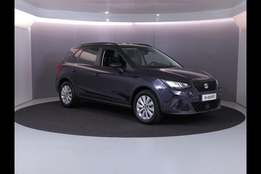 Seat Arona 1.0 TSI Style Business Intense 95 pk | Navigatie | Trekhaak | Parkeersensoren achter | LED koplampen | Autom. airco | Stoelverwarming |