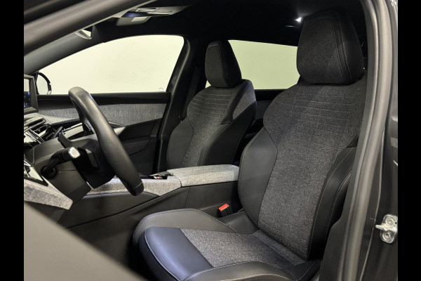 Peugeot 5008 1.2 Hybrid 136pk Allure Automaat Navigatie Cruise control Climate control LED Parkeersensoren Camera Apple Carplay/ Android Auto Radio