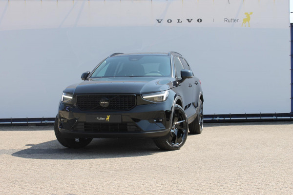 Volvo XC40 2.0 177PK Automaat Plus Black Edition 20" lichtmetalen velgen / Google infotainment / Stoelverwarming en Stuurwielverwarming / Draadloos opladen / Cruise control / Getinte ramen vanaf de B-stijl