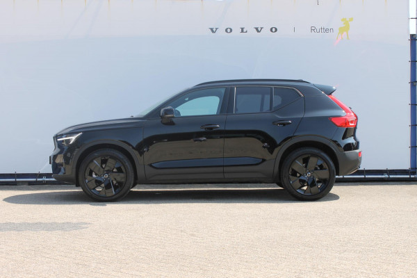 Volvo XC40 2.0 177PK Automaat Plus Black Edition 20" lichtmetalen velgen / Google infotainment / Stoelverwarming en Stuurwielverwarming / Draadloos opladen / Cruise control / Getinte ramen vanaf de B-stijl