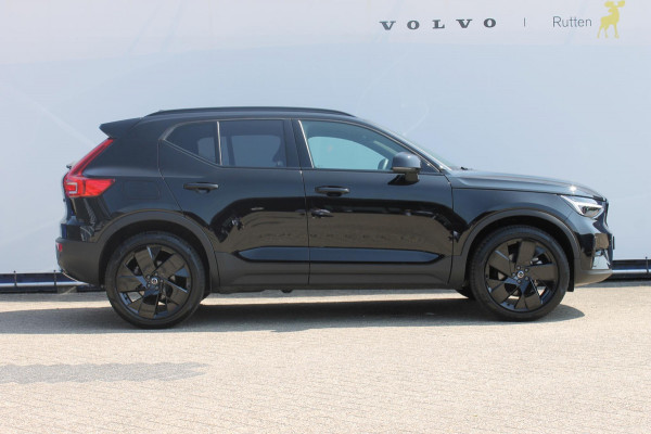 Volvo XC40 2.0 177PK Automaat Plus Black Edition 20" lichtmetalen velgen / Google infotainment / Stoelverwarming en Stuurwielverwarming / Draadloos opladen / Cruise control / Getinte ramen vanaf de B-stijl