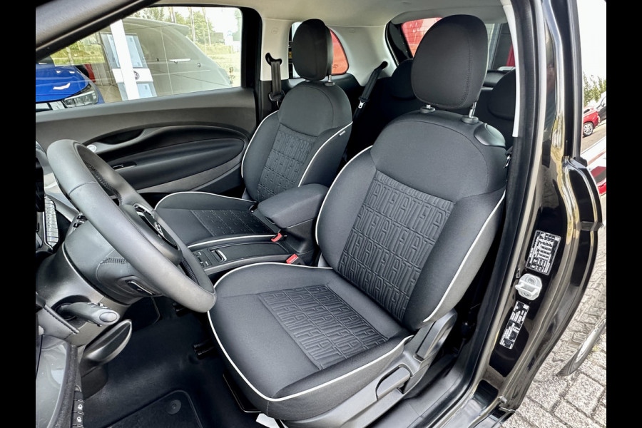 Fiat 500 Urban 42 kWh Apple/ Andoid Carplay | parkeersensoren voor en achter | 16'' |