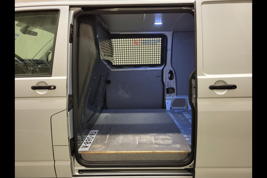 Volkswagen Transporter 2.0TSI 150pk MARGE! L2/H1 Trekhaak Benzine!
