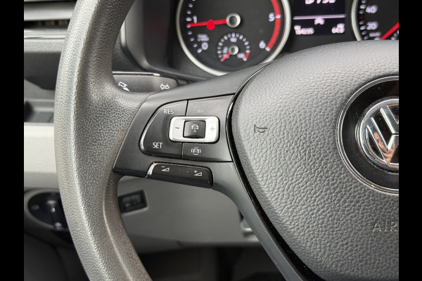 Volkswagen Crafter 30 2.0 TDI 177PK L3H3 | Adapt. cruisec. | Trekhaak | Carplay | Navi | Camera