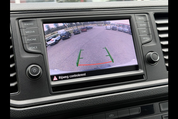 Volkswagen Crafter 30 2.0 TDI 177PK L3H3 | Adapt. cruisec. | Trekhaak | Carplay | Navi | Camera