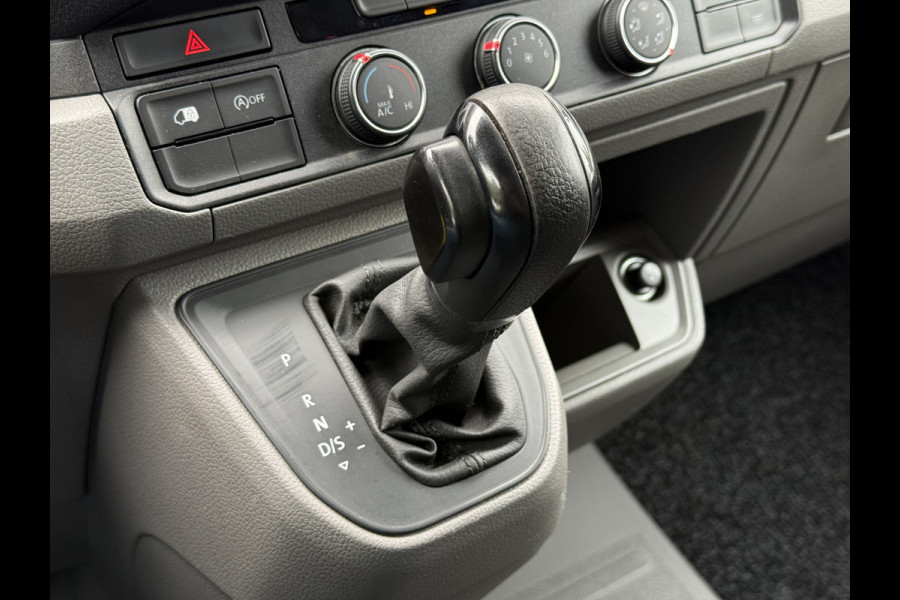 Volkswagen Crafter 30 2.0 TDI 177PK L3H3 | Adapt. cruisec. | Trekhaak | Carplay | Navi | Camera
