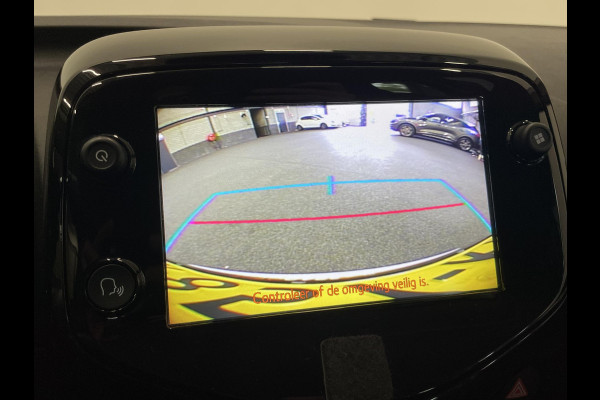 Citroën C1 1.0 VTi Shine Navigatie Camera Climate Control Lichtmetalen velgen Airco