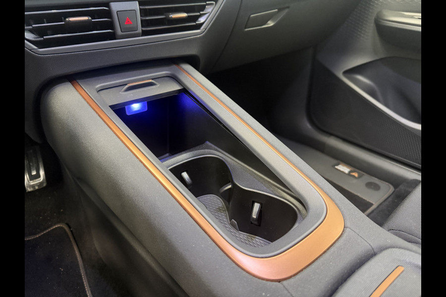 CUPRA Born Impulse 62 kWh Virtual Cockpit Apple/Android Auto PDC 24 Maanden garantie* (Vraag naar de voorwaarden)