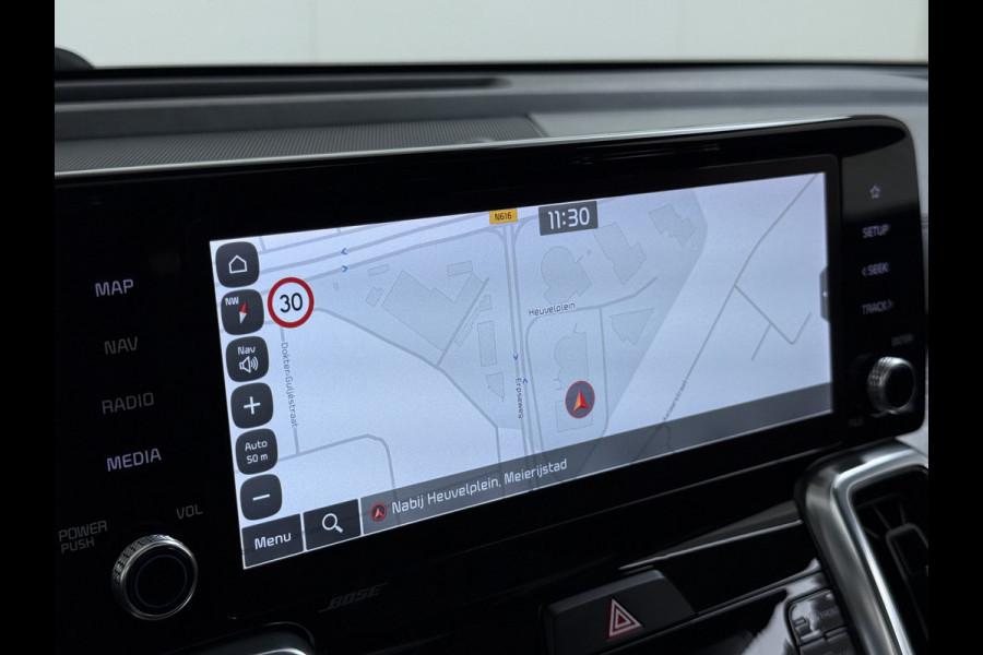 Kia Sorento 1.6T-GDI 230PK Hybrid Aut. 7-Persoons Adap.Cruise Leder Panoramadak Bose®-Audio Stuur+Stoel+Achterbank Verwarming Elek.Stoelen A Elek.Achterklep Keyless Ecc Navi Camera Pdc Privacy Glas Lmv 19" Led DAB Isofix 1e Eigenaar 1.650KG Trekgewicht Origineel Nederlandse Auto