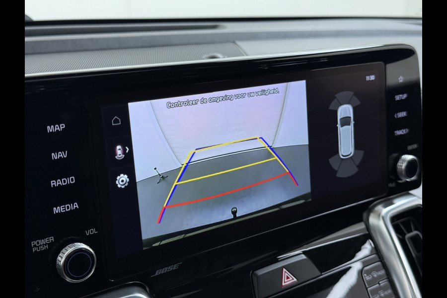 Kia Sorento 1.6T-GDI 230PK Hybrid Aut. 7-Persoons Adap.Cruise Leder Panoramadak Bose®-Audio Stuur+Stoel+Achterbank Verwarming Elek.Stoelen A Elek.Achterklep Keyless Ecc Navi Camera Pdc Privacy Glas Lmv 19" Led DAB Isofix 1e Eigenaar 1.650KG Trekgewicht Origineel Nederlandse Auto