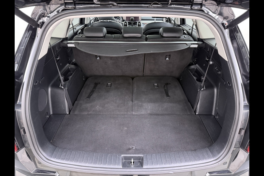 Kia Sorento 1.6T-GDI 230PK Hybrid Aut. 7-Persoons Adap.Cruise Leder Panoramadak Bose®-Audio Stuur+Stoel+Achterbank Verwarming Elek.Stoelen A Elek.Achterklep Keyless Ecc Navi Camera Pdc Privacy Glas Lmv 19" Led DAB Isofix 1e Eigenaar 1.650KG Trekgewicht Origineel Nederlandse Auto