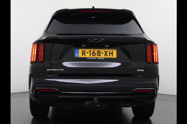 Kia Sorento 1.6T-GDI 230PK Hybrid Aut. 7-Persoons Adap.Cruise Leder Panoramadak Bose®-Audio Stuur+Stoel+Achterbank Verwarming Elek.Stoelen A Elek.Achterklep Keyless Ecc Navi Camera Pdc Privacy Glas Lmv 19" Led DAB Isofix 1e Eigenaar 1.650KG Trekgewicht Origineel Nederlandse Auto