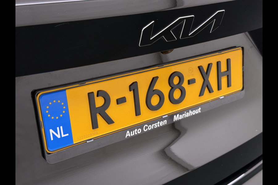 Kia Sorento 1.6T-GDI 230PK Hybrid Aut. 7-Persoons Adap.Cruise Leder Panoramadak Bose®-Audio Stuur+Stoel+Achterbank Verwarming Elek.Stoelen A Elek.Achterklep Keyless Ecc Navi Camera Pdc Privacy Glas Lmv 19" Led DAB Isofix 1e Eigenaar 1.650KG Trekgewicht Origineel Nederlandse Auto