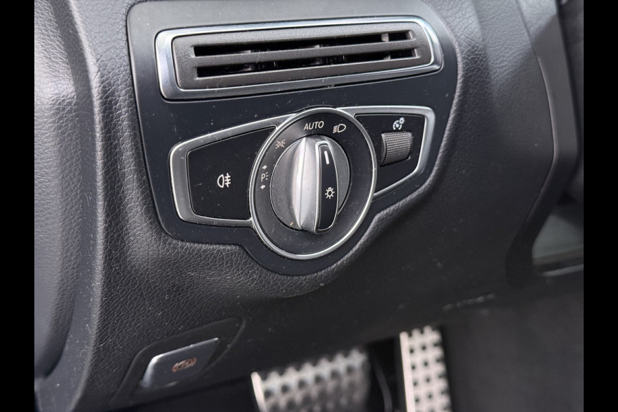 Mercedes-Benz C-Klasse Cabrio 200 184PK Automaat AMG Premium Plus Air Scarf Stoelverwarming Navi Ecc Cruise Control Pdc Lmv Led Isofix Bluetooth Elek.Stoelen