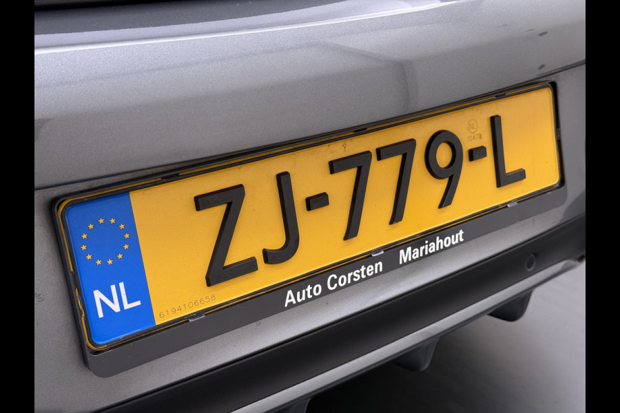 Mercedes-Benz C-Klasse Cabrio 200 184PK Automaat AMG Premium Plus Air Scarf Stoelverwarming Navi Ecc Cruise Control Pdc Lmv Led Isofix Bluetooth Elek.Stoelen