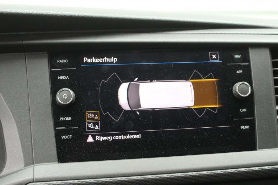 Volkswagen Transporter 2.0 TDI 150pk L2H1 28 Navigatie Trekhaak Imperiaal