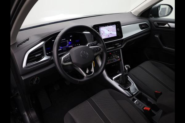 Volkswagen T-Roc 1.0 TSI Life Business | Stoelverwarming | Allseason banden | Prijs Rijklaar!!