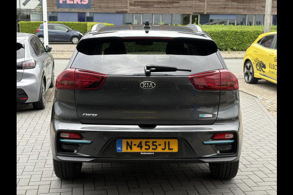 Kia e-Niro ExecutiveLine 64 kWh | 65.500 KM | SOH 100% | Panorama Dak | Volledig Lederen Interieur |