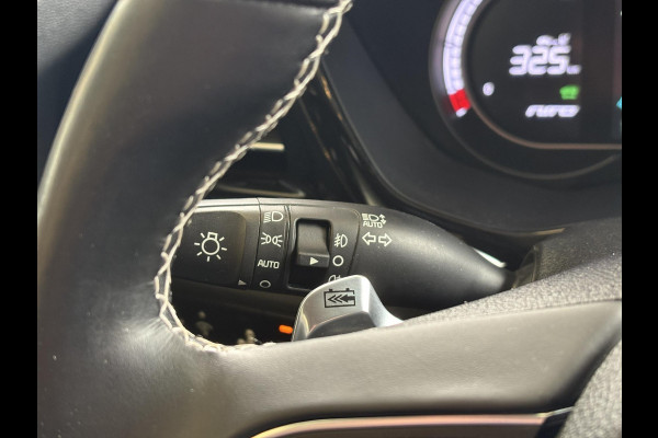 Kia e-Niro ExecutiveLine 64 kWh | 65.500 KM | SOH 100% | Panorama Dak | Volledig Lederen Interieur |