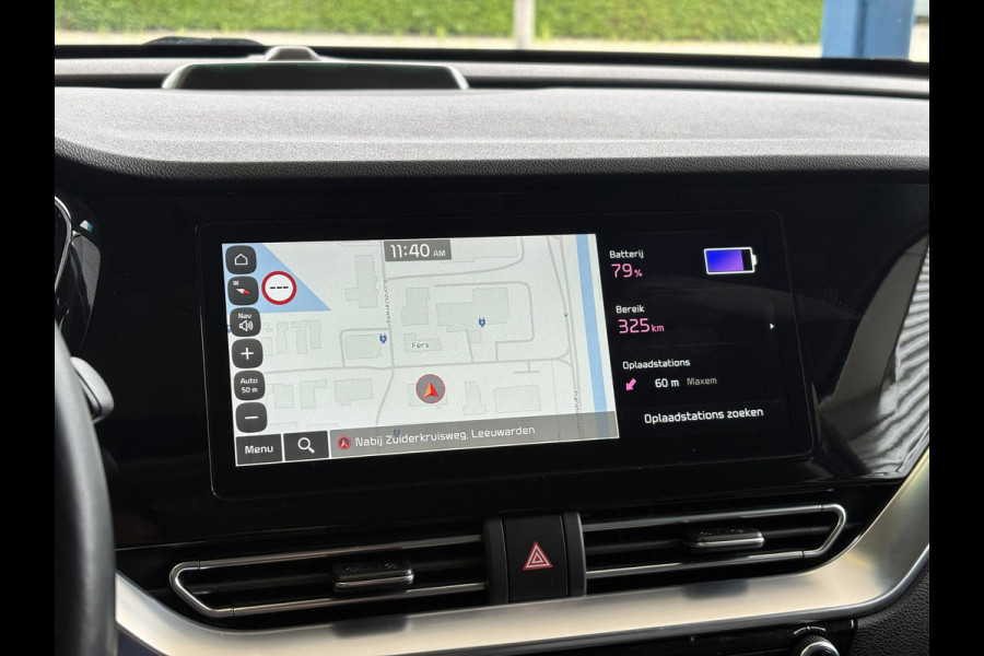 Kia e-Niro ExecutiveLine 64 kWh | 65.500 KM | SOH 100% | Panorama Dak | Volledig Lederen Interieur |