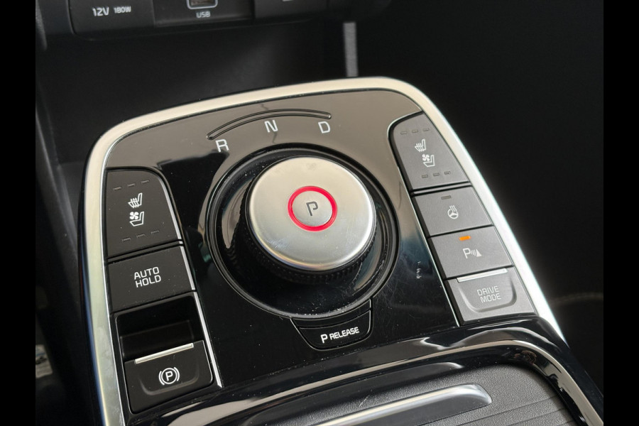 Kia e-Niro ExecutiveLine 64 kWh | 65.500 KM | SOH 100% | Panorama Dak | Volledig Lederen Interieur |