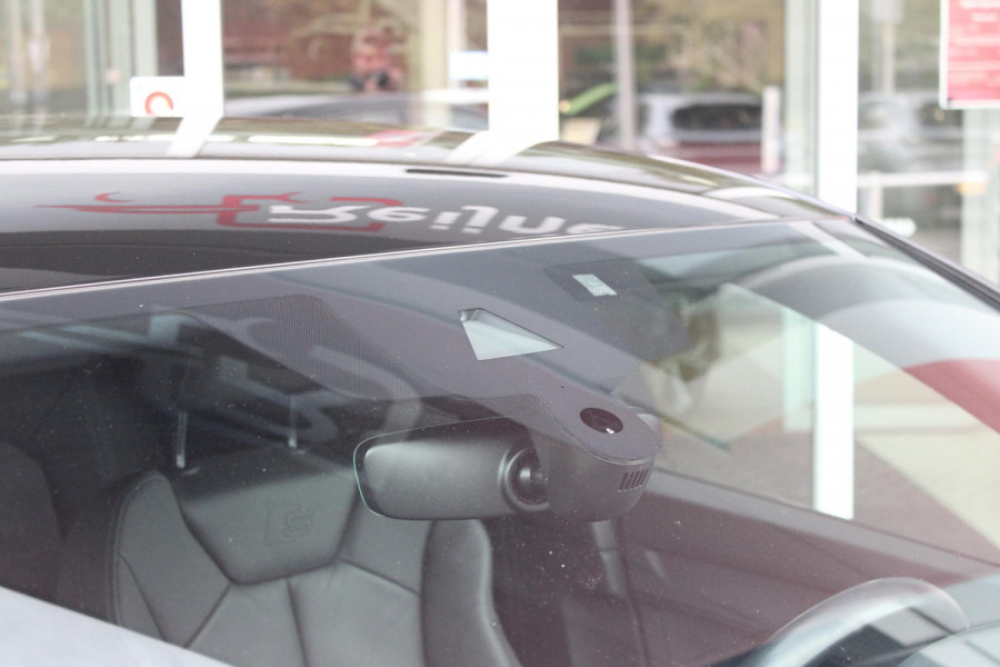 Audi Q3 Sportback 35 TFSI 150PK AUTOMAAT S EDITION | DRAADLOZE APPLE CARPLAY/ANDROID AUTO | ACHTERUITRIJ CAMERA | DODEHOEK DETECTIE | PARKEERSENSOREN VOOR + ACHTER | VIRTUAL COCKPIT | STOEL VERWARMING | ELEKTRISCH BEDIENBARE ACHTERKLEP | S-LINE INTERIEUR/EXTERIEUR | DAB+ RADIO | NAVIGATIE | VOLLEDIG LEDEREN BEKLEDING | DRAADLOZE TELEFOONLADER | KEYLESS ENTRY/START | CRUISE CONTROL | LED MATRIX KOPLAMPEN |