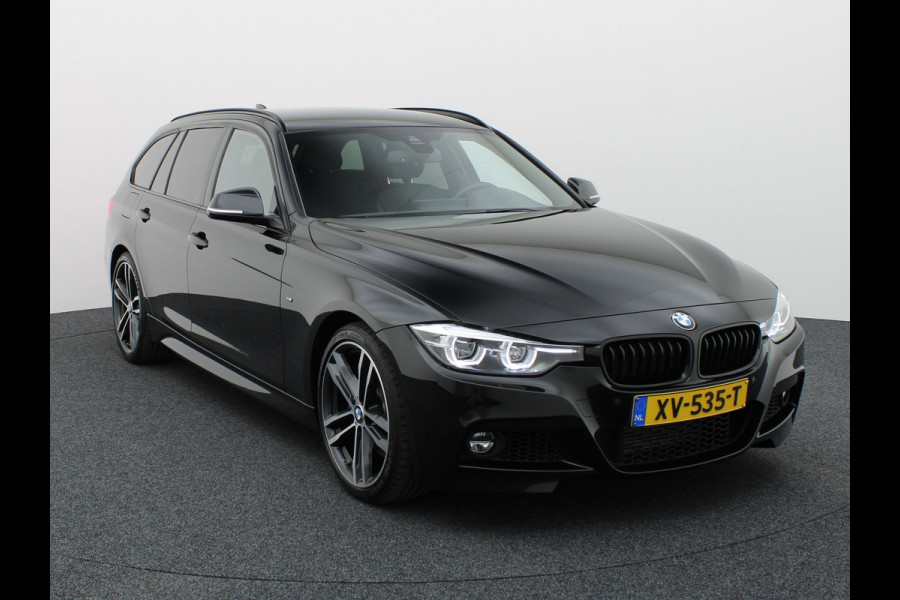 BMW 3 Serie Touring 318i M Sport Edition | Head Up | Elk. A-klep | 19'' | Leder | Stoelverw. | Prijs Rijklaar!!