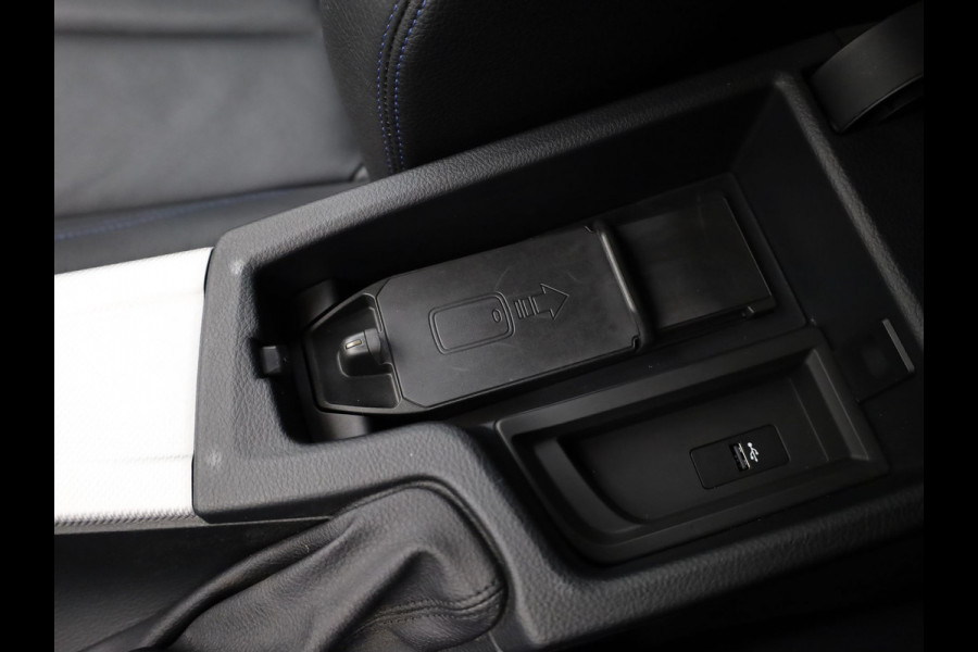 BMW 3 Serie Touring 318i M Sport Edition | Head Up | Elk. A-klep | 19'' | Leder | Stoelverw. | Prijs Rijklaar!!