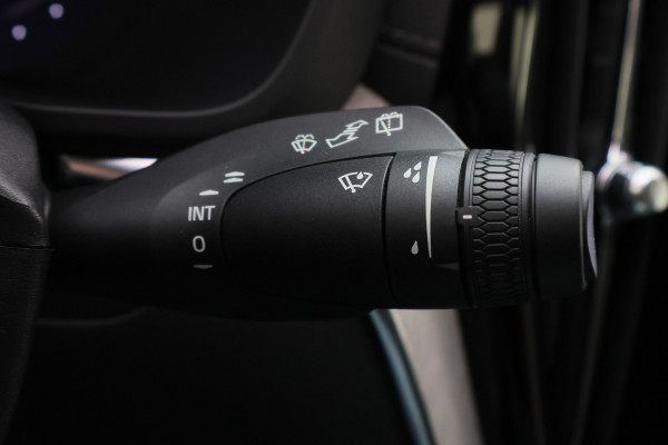 Volvo XC60 2.0 T6 Plug-in hybrid AWD Inscription Leer, Panoramadak, Memory, Camera, Apple Carplay, Keyless