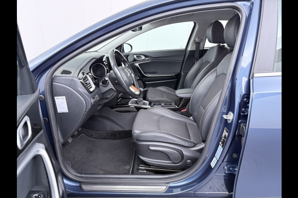 Kia Xceed 1.0 T-GDi DynamicLine - Navigatie - Cruise Control - Apple CarPlay/Android Auto - Trekhaak - Achteruitrijcamera - BOVAG Garantie