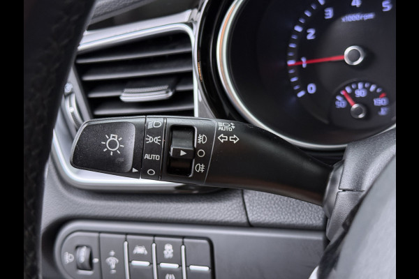 Kia Xceed 1.0 T-GDi DynamicLine - Navigatie - Cruise Control - Apple CarPlay/Android Auto - Trekhaak - Achteruitrijcamera - BOVAG Garantie
