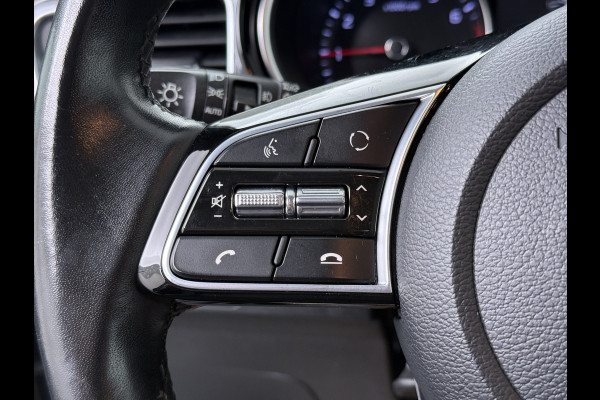Kia Xceed 1.0 T-GDi DynamicLine - Navigatie - Cruise Control - Apple CarPlay/Android Auto - Trekhaak - Achteruitrijcamera - BOVAG Garantie