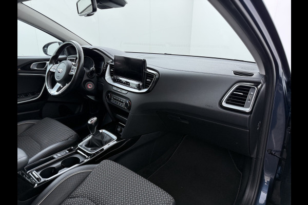 Kia Xceed 1.0 T-GDi DynamicLine - Navigatie - Cruise Control - Apple CarPlay/Android Auto - Trekhaak - Achteruitrijcamera - BOVAG Garantie