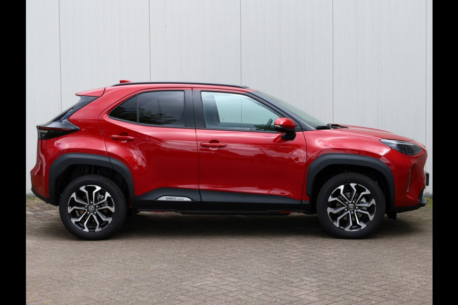 Toyota Yaris Cross 1.5 Hybrid 130 Dynamic | Stoel/Stuurwielverwarming | Dodehoek | PDC