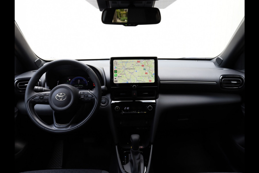 Toyota Yaris Cross 1.5 Hybrid 130 Dynamic | Stoel/Stuurwielverwarming | Dodehoek | PDC