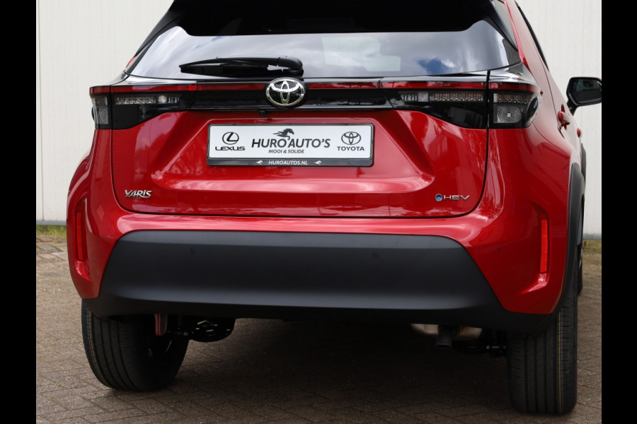 Toyota Yaris Cross 1.5 Hybrid 130 Dynamic | Stoel/Stuurwielverwarming | Dodehoek | PDC