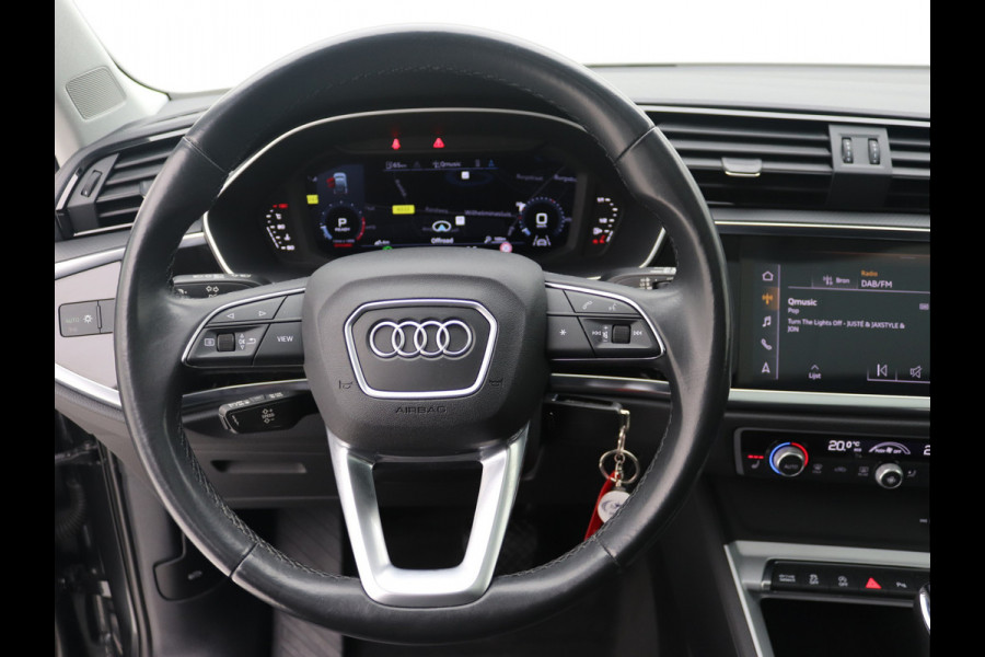 Audi Q3 Sportback 35 TFSI S-Line Pano, Trekhaak, Carplay