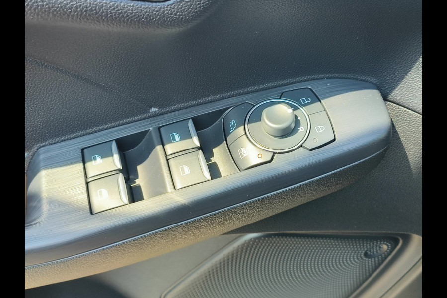 Ford Kuga 2.5 PHEV ST-Line uit 2023 Rijklaar + 12 maanden Bovag-garantie Henk Jongen Auto's in Helmond,  al 50 jaar service zoals 't hoort!