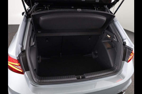 Škoda Fabia 1.0 TSI Monte Carlo | Smokey Diamond Metallic | Hill start Assist | Verwarmbare Voorstoelen | Draadloze Carplay