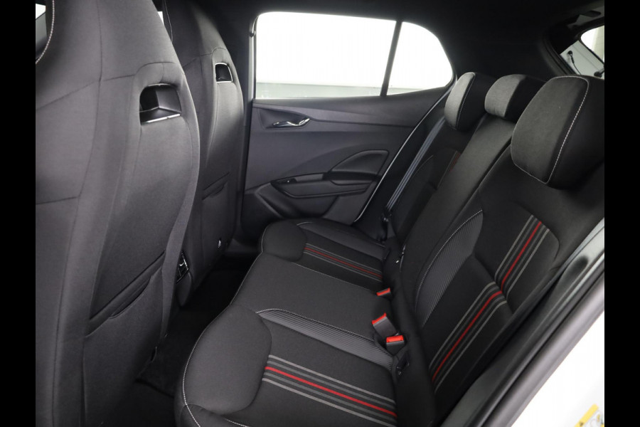 Škoda Fabia Monte Carlo 1.0 TSI 70 kW / 95 PK Hatchback 5 vers | Moon White + Black Magic | Travel Assist Pakket | Hill Start Assist | Verwarmbare Voorstoelen