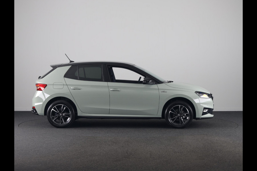 Škoda Fabia 1.0 TSI Monte Carlo | Timiano Green Black Magic | Travel Assist Pakket | Verwarmbare Voorstoelen | Hill Start Assist