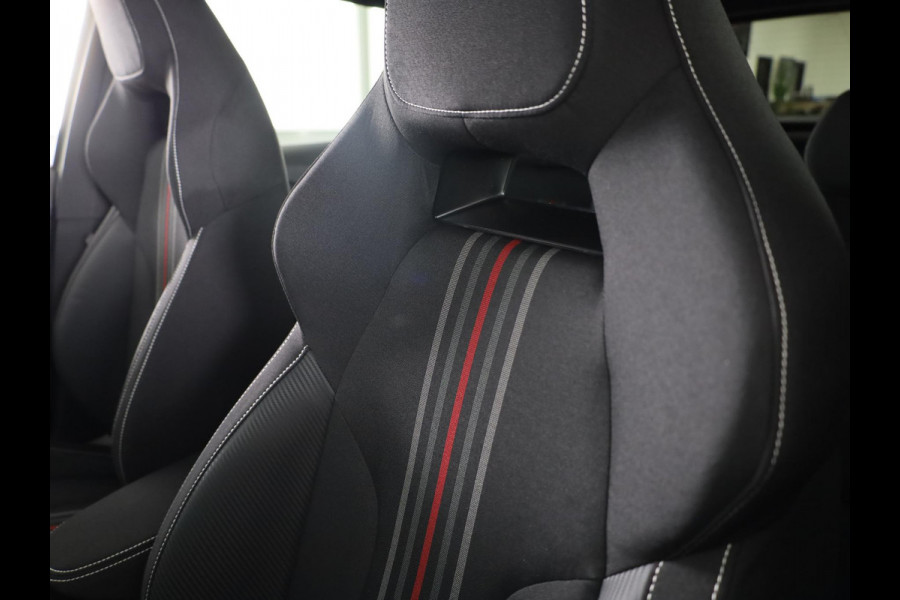 Škoda Fabia 1.0 TSI Monte Carlo | Timiano Green Black Magic | Travel Assist Pakket | Verwarmbare Voorstoelen | Hill Start Assist