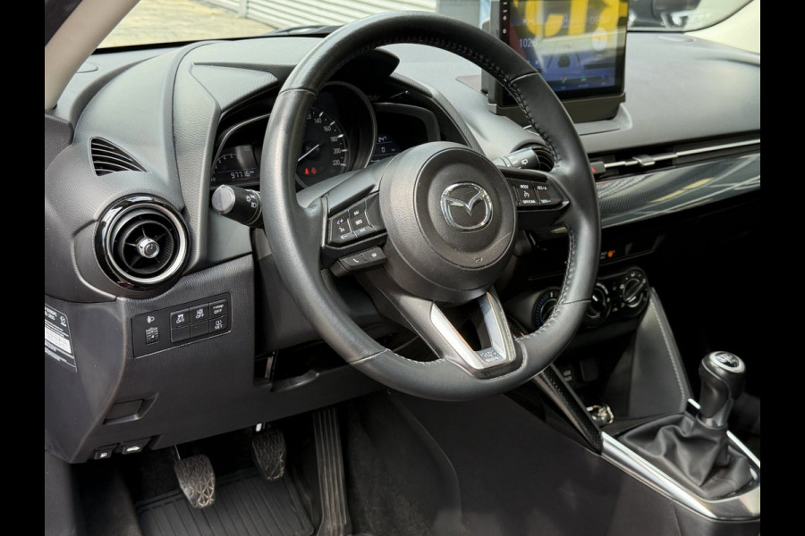 Mazda 2 1.5 Skyactiv-G Dynamic+ - Apple CarPlay / Navigatie I Airco I Sport velgen I 97.000 KM Dealer onderhouden