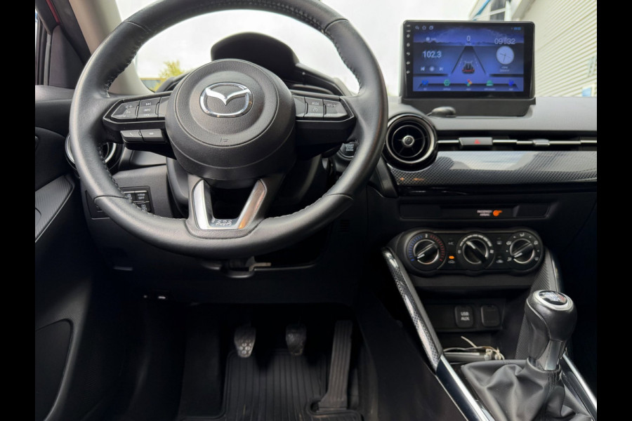 Mazda 2 1.5 Skyactiv-G Dynamic+ - Apple CarPlay / Navigatie I Airco I Sport velgen I 97.000 KM Dealer onderhouden