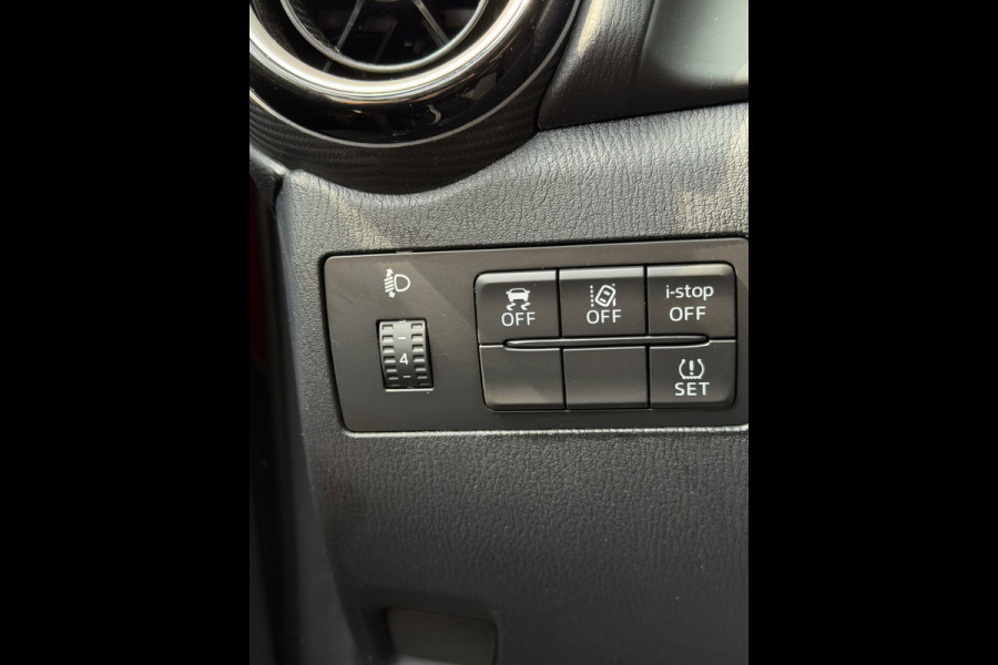 Mazda 2 1.5 Skyactiv-G Dynamic+ - Apple CarPlay / Navigatie I Airco I Sport velgen I 97.000 KM Dealer onderhouden